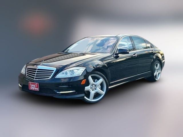 2013 Mercedes-Benz S-Class 550