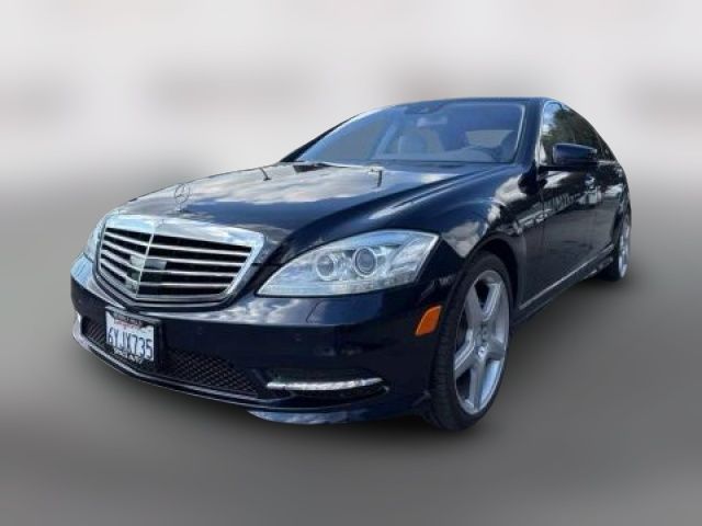 2013 Mercedes-Benz S-Class 550