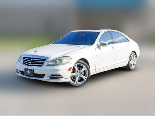 2013 Mercedes-Benz S-Class 550