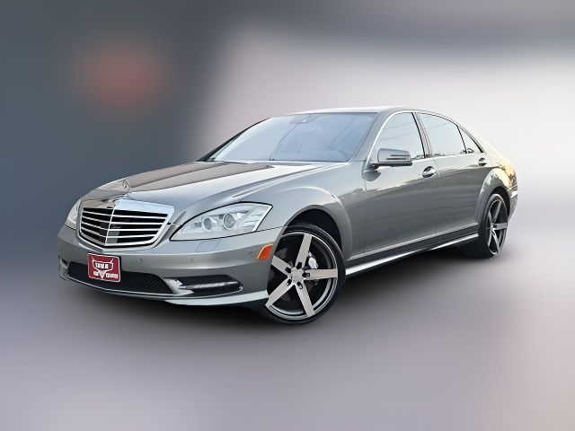 2013 Mercedes-Benz S-Class 550