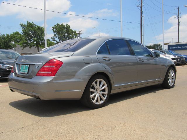 2013 Mercedes-Benz S-Class Hybrid 400