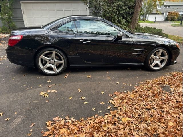 2013 Mercedes-Benz SL-Class 550