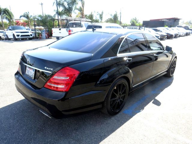 2013 Mercedes-Benz S-Class 550