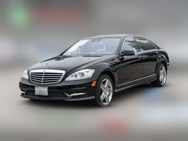 2013 Mercedes-Benz S-Class 550