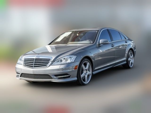 2013 Mercedes-Benz S-Class 550