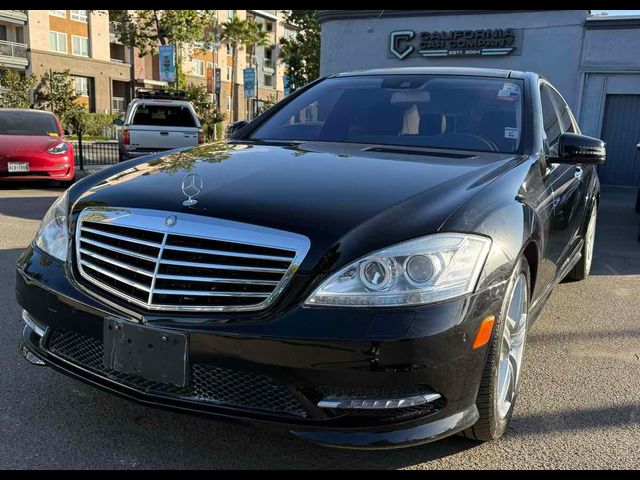 2013 Mercedes-Benz S-Class 550