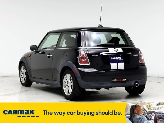 2013 MINI Cooper Hardtop Base