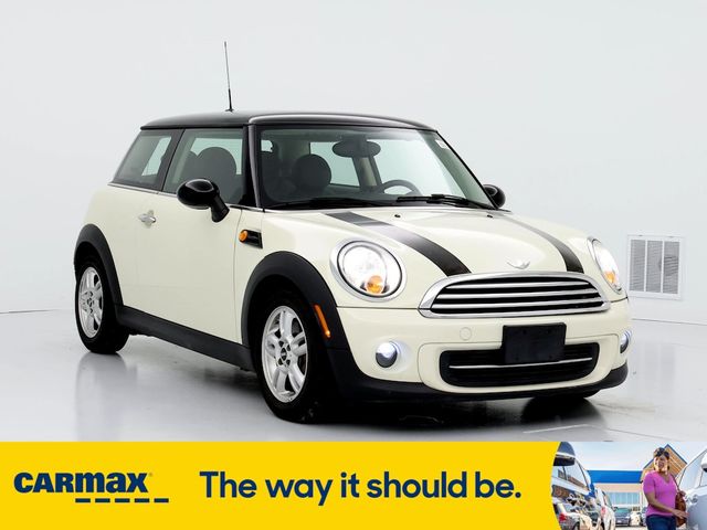 2013 MINI Cooper Hardtop Base