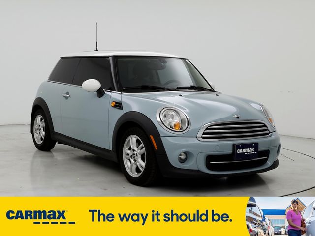 2013 MINI Cooper Hardtop Base