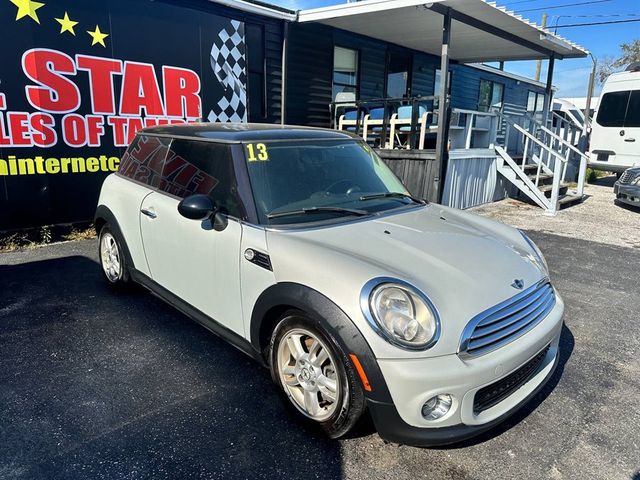 2013 MINI Cooper Hardtop Base