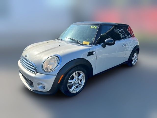 2013 MINI Cooper Hardtop Base