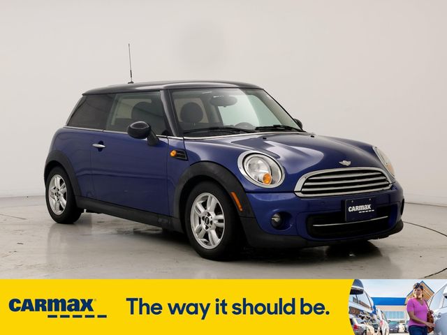 2013 MINI Cooper Hardtop Base