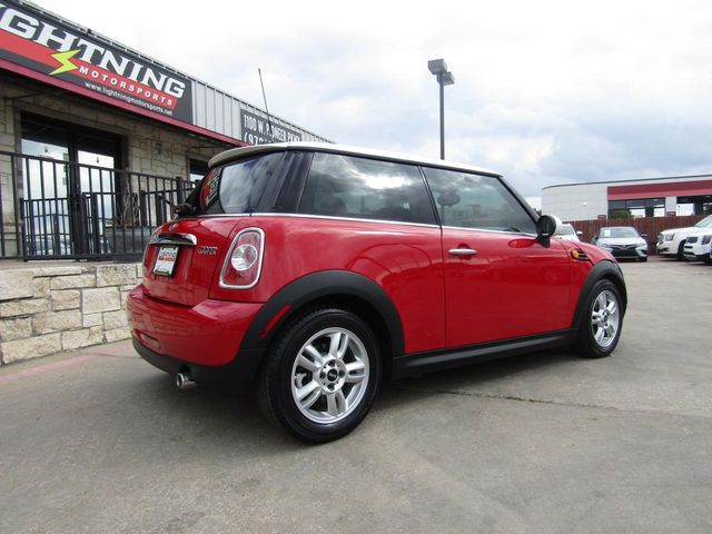 2013 MINI Cooper Hardtop Base