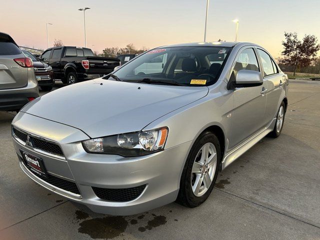 2013 Mitsubishi Lancer SE