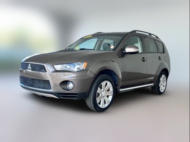 2013 Mitsubishi Outlander SE