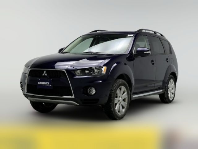 2013 Mitsubishi Outlander SE