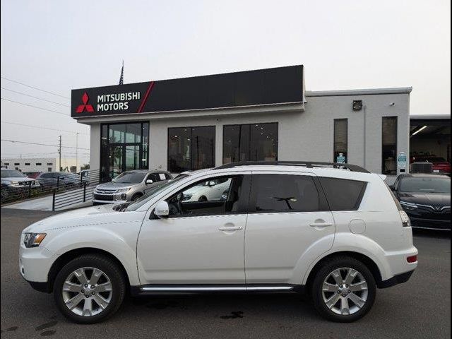 2013 Mitsubishi Outlander SE