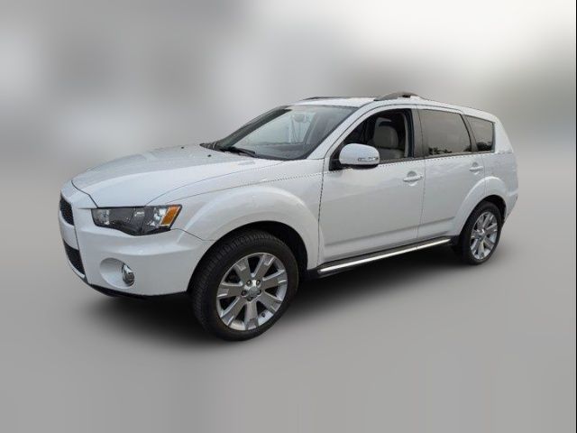 2013 Mitsubishi Outlander SE