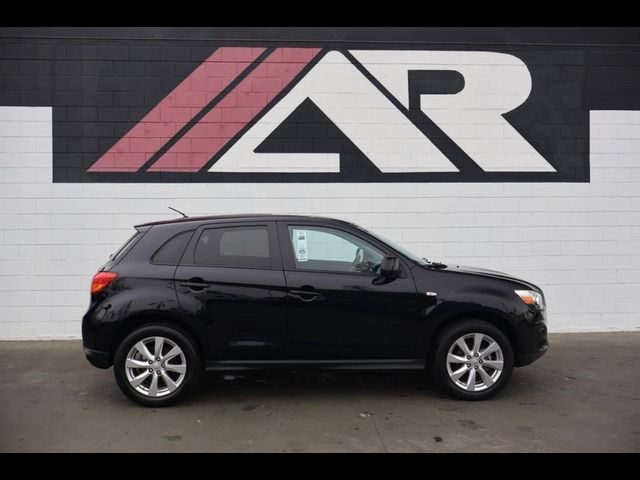 2013 Mitsubishi Outlander Sport ES