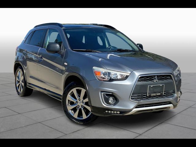 2013 Mitsubishi Outlander Sport LE