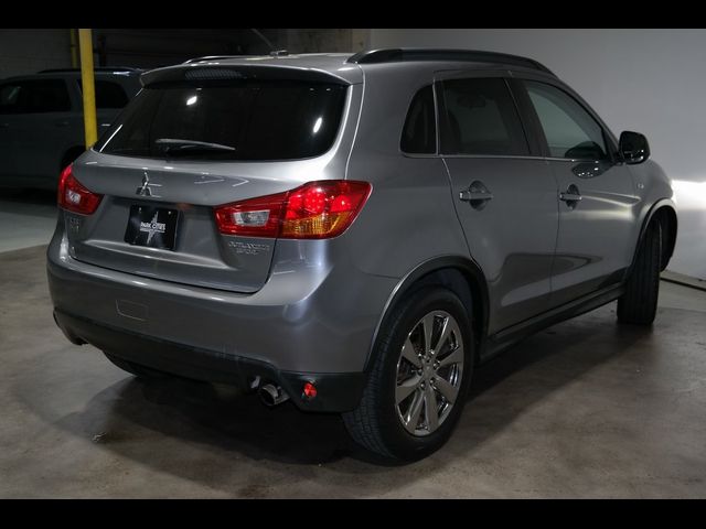 2013 Mitsubishi Outlander Sport LE