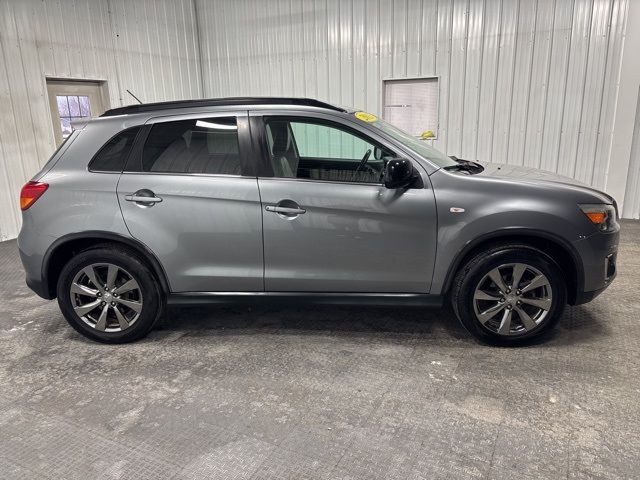 2013 Mitsubishi Outlander Sport LE