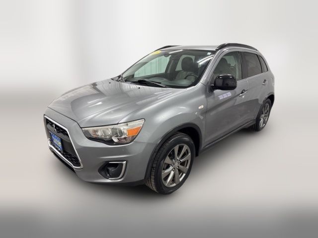 2013 Mitsubishi Outlander Sport LE