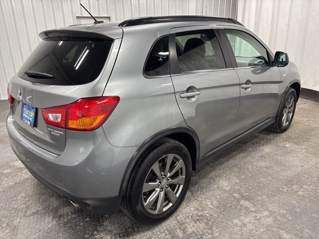 2013 Mitsubishi Outlander Sport LE