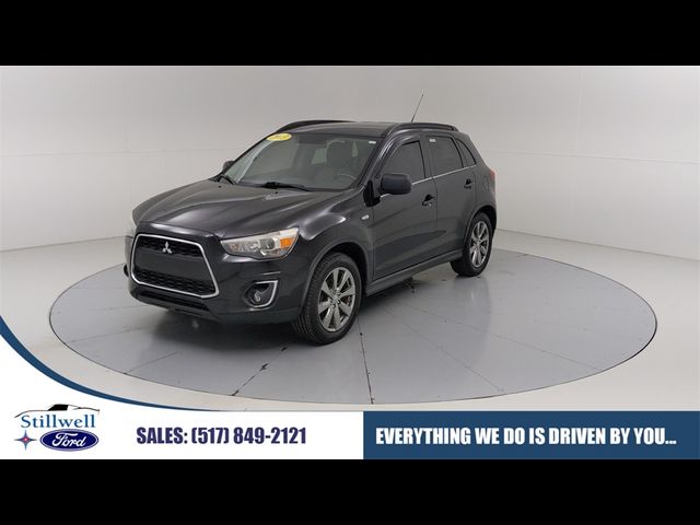 2013 Mitsubishi Outlander Sport LE