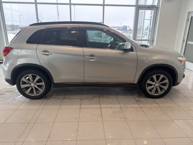 2013 Mitsubishi Outlander Sport LE
