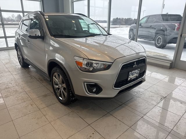 2013 Mitsubishi Outlander Sport LE