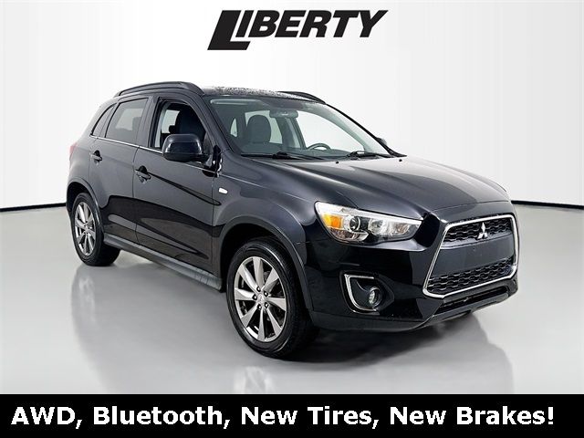 2013 Mitsubishi Outlander Sport LE