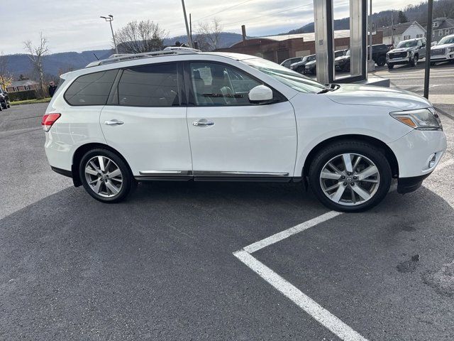 2013 Nissan Pathfinder Platinum