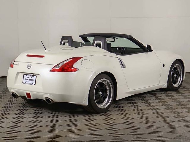 2013 Nissan 370Z Base