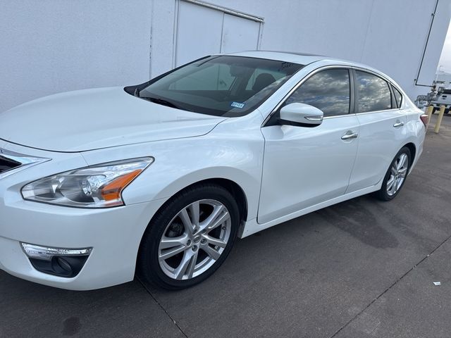 2013 Nissan Altima 3.5 SV