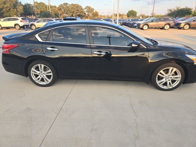 2013 Nissan Altima 3.5 SV