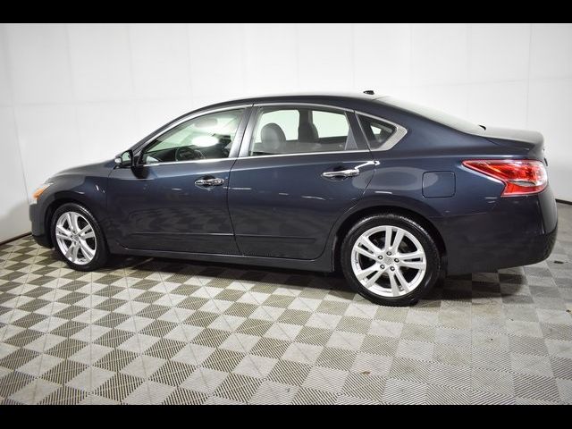 2013 Nissan Altima 3.5 SV