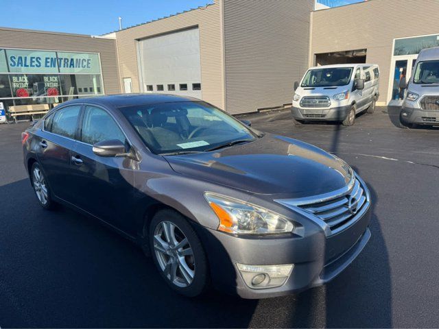 2013 Nissan Altima 3.5 SV