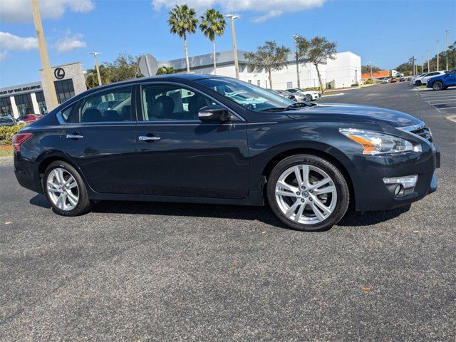 2013 Nissan Altima 3.5 SV