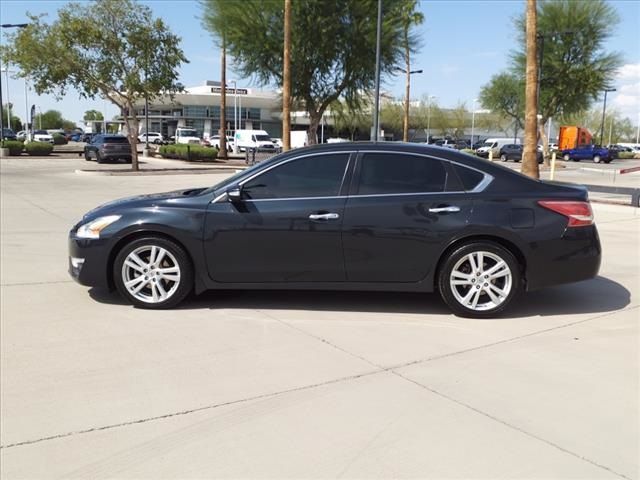 2013 Nissan Altima 3.5 SV