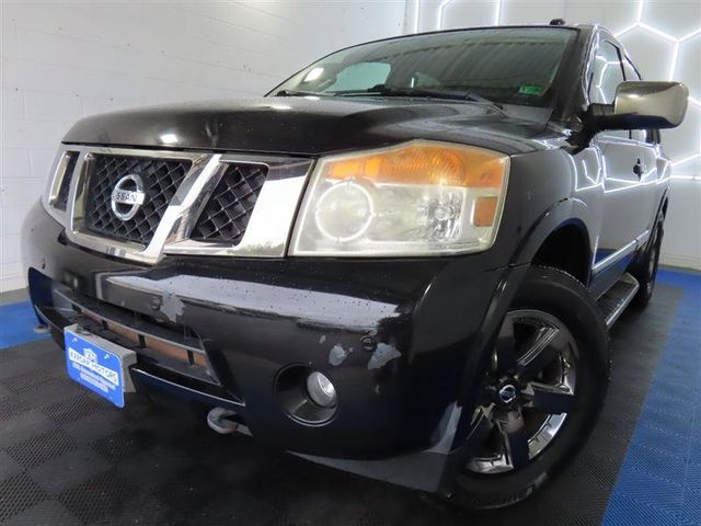 2013 Nissan Armada Platinum