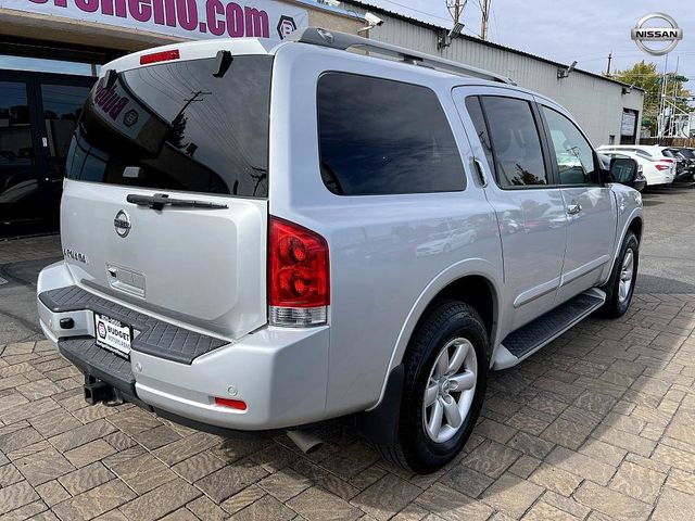 2013 Nissan Armada SV