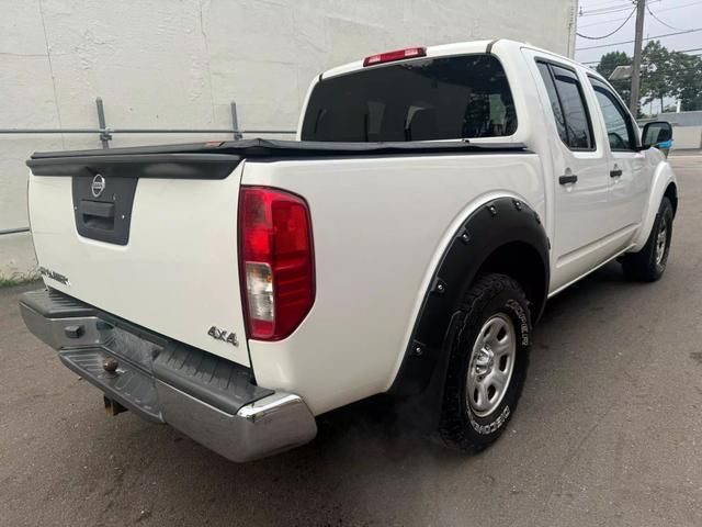 2013 Nissan Frontier S