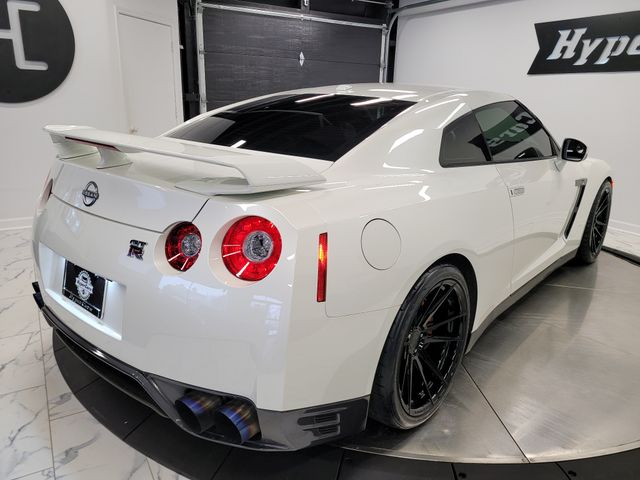 2013 Nissan GT-R Premium