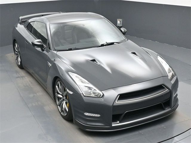 2013 Nissan GT-R Premium