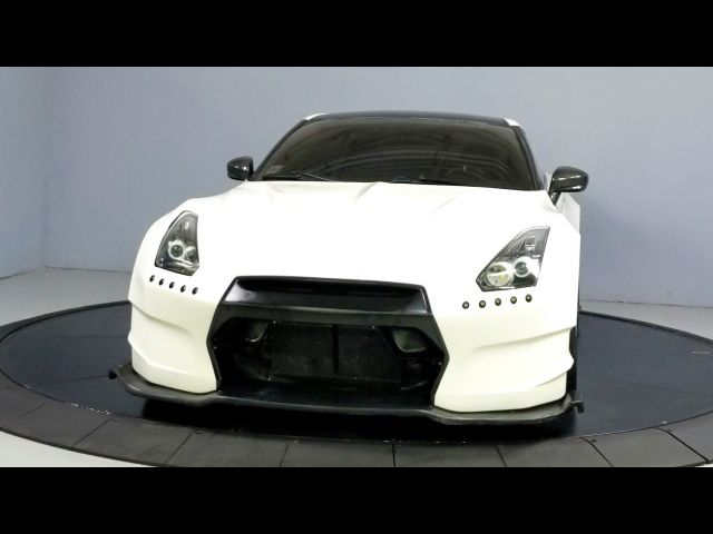 2013 Nissan GT-R Premium