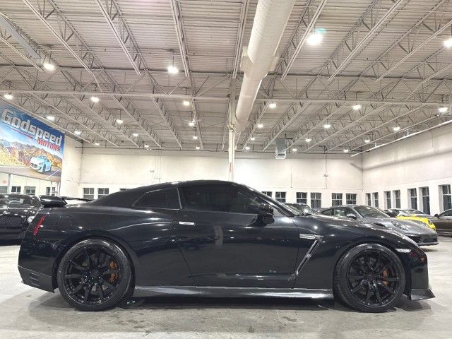 2013 Nissan GT-R Premium