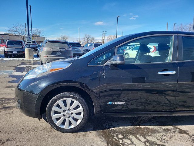 2013 Nissan Leaf S