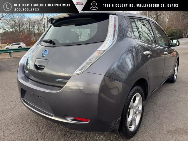 2013 Nissan Leaf SV