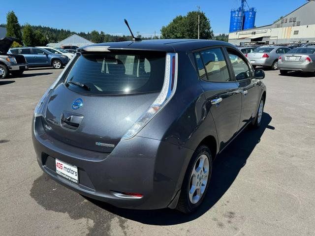 2013 Nissan Leaf SV